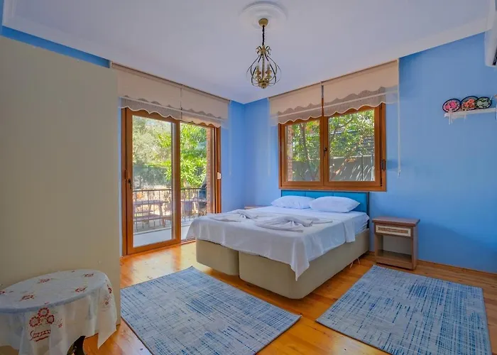 Tuzlu Sistem Havuzlu Luks *