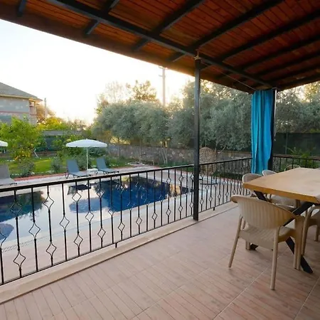 Villa Tuzlu Sistem Havuzlu Luks *